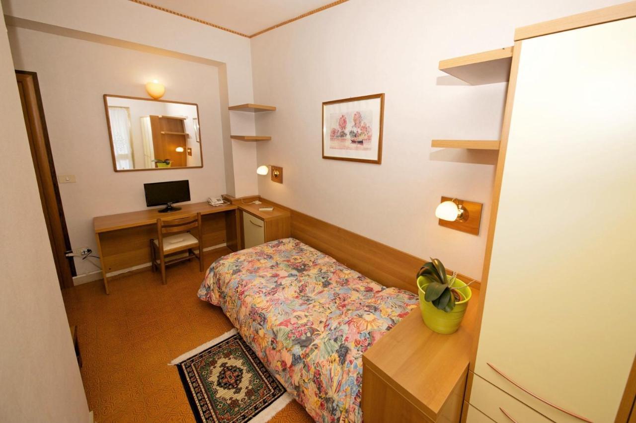 Albergo Ponte Di Nava Ormea Екстер'єр фото