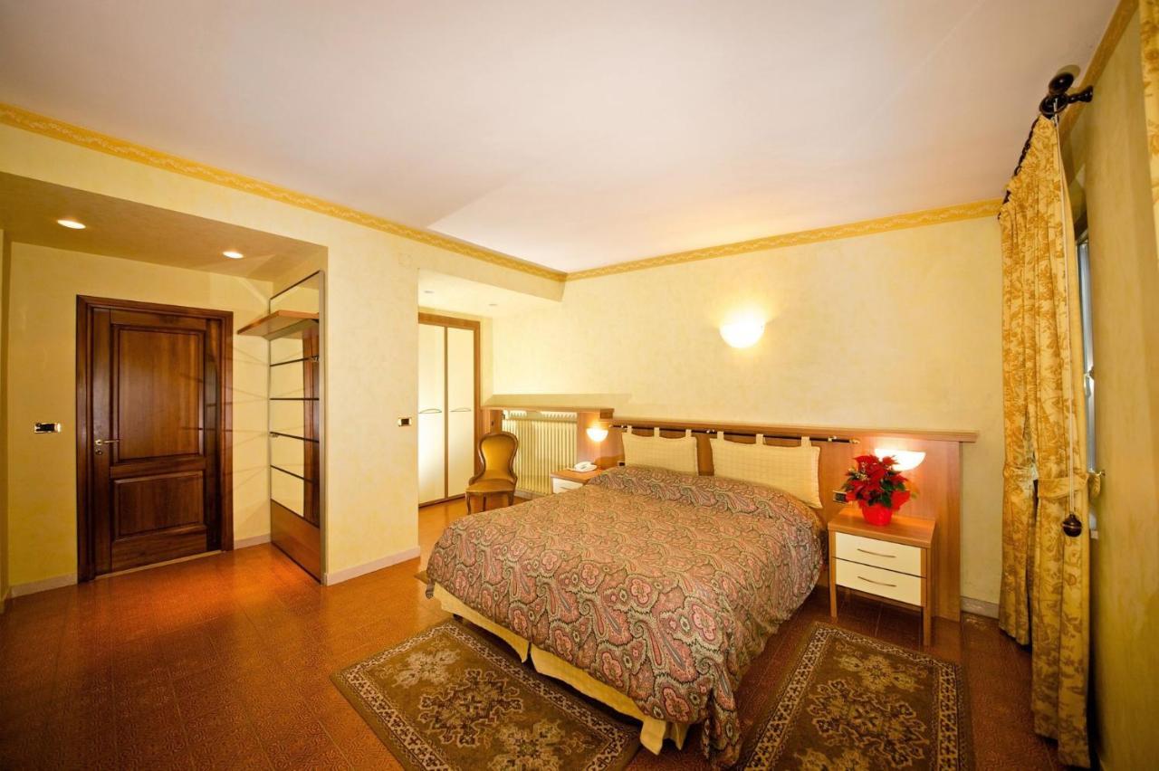 Albergo Ponte Di Nava Ormea Екстер'єр фото